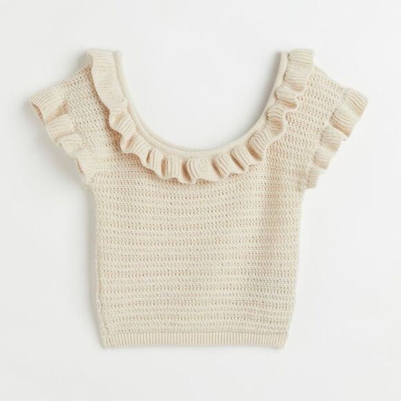 Crochet top and floral skirt - Picture 7 of 7